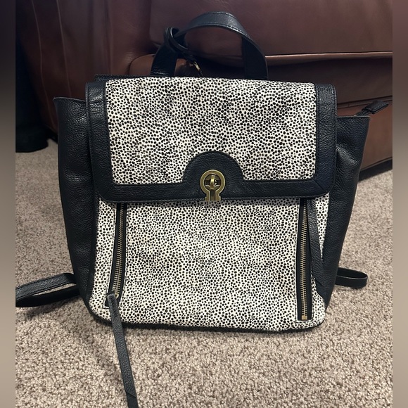 Fossil Amelia Backpack White Cheetah - Picture 1 of 7